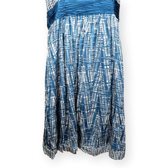 BCBGMaxazria Blue Cream Silk A-line Sundress M - Picture 10 of 11